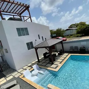 https://sunset-coast-loft-rooftop.comcaribbean.com